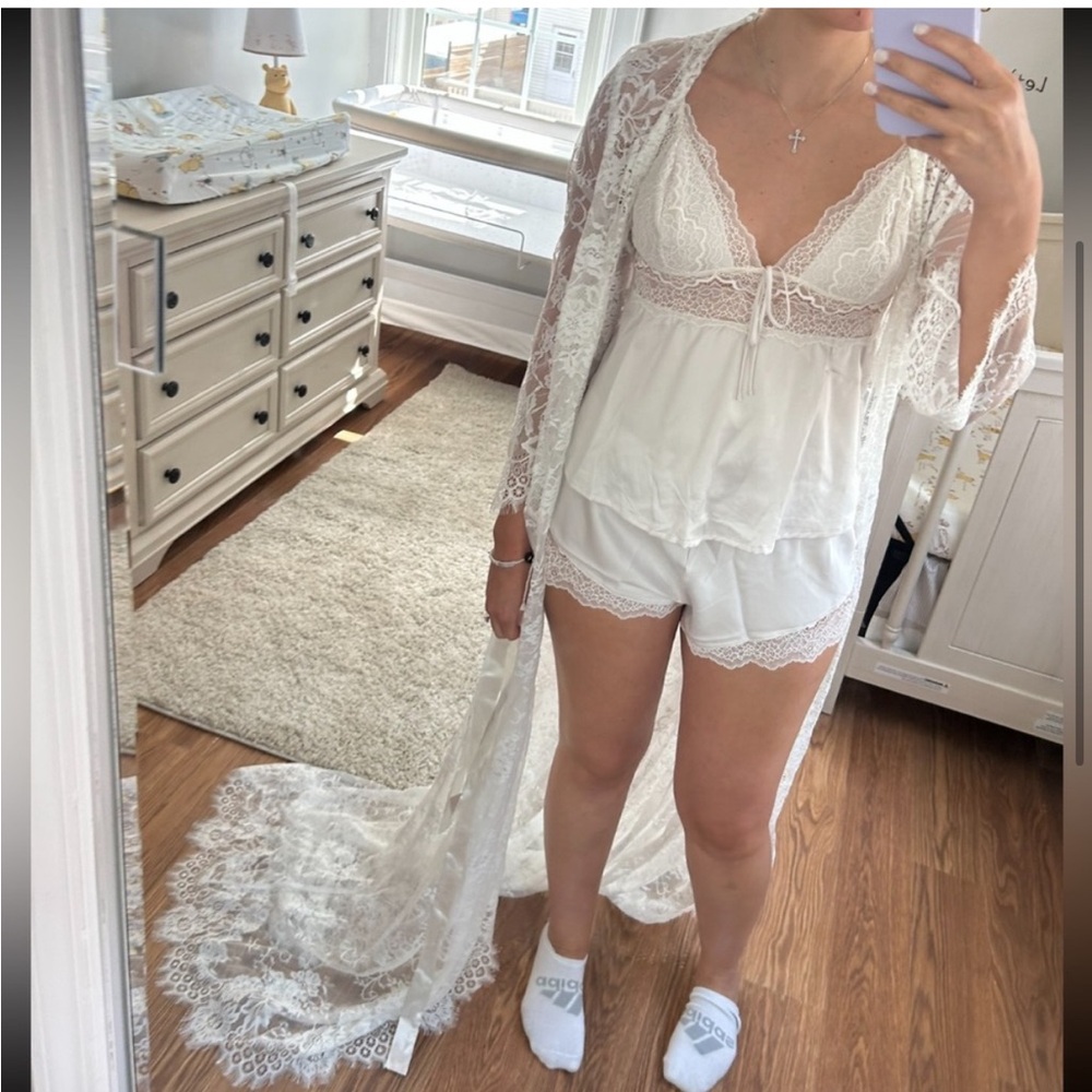 Victoria Secret Stretch Lace & Satin Cami set